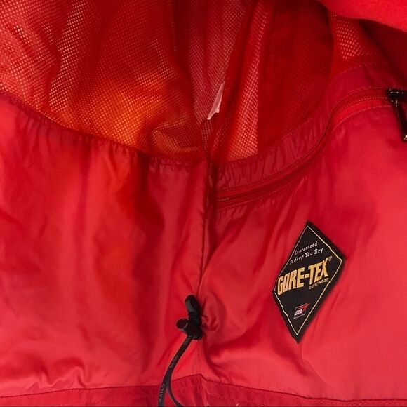 Bailo Italy Gore-Tex Women’s Jacket - Picture 13 of 15